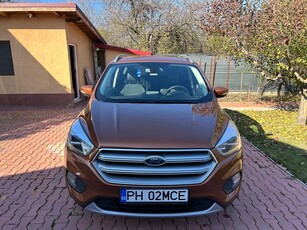 Ford Kuga 2.0 TDCi 4WD Powershift Titanium