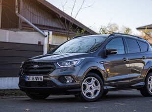 Ford Kuga 2.0 TDCi 4x4 Aut. ST-Line