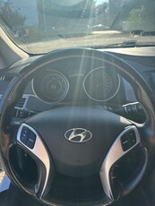 Hyundai Elantra 1.6 MPi