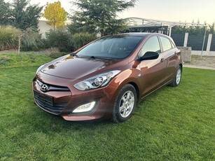 Hyundai i30 1.6 CRDI Trend