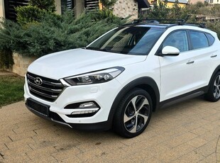 Hyundai Tucson 2.0 CRDI 4WD 6AT Luxury Pack+