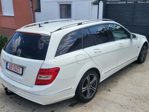 Mercedes-Benz C 220 CDI BlueEFFICIENCY T-modell