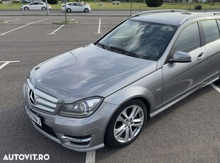 Mercedes-Benz C 250 (BlueTEC) d 4Matic T 7G-TRONIC AMG Line