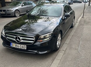 Mercedes-Benz E 200 d 9G-TRONIC