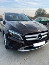 Mercedes-Benz GLA 220 CDI 4Matic 7G-DCT