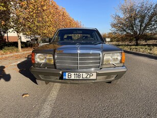 Mercedes-Benz W126