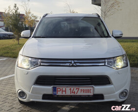 Mitshubishi Outlander 2.0 Phev Hybrid Plug in 2013 Automat