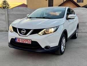 Nissan Qashqai 1.5 dCi N-Connecta