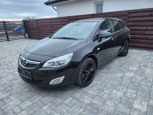 Opel Astra 1.7 CDTI Cosmo