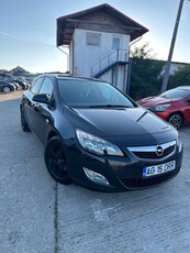 Opel Astra 1.7 CDTI DPF 150 Jahre