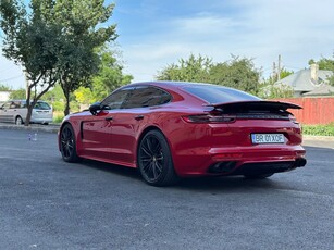 Porsche Panamera Turbo Sport Turismo