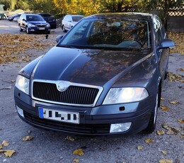 Skoda Octavia 1.6 FSI Trend