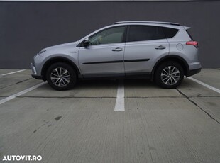 Toyota RAV4 2.5 VVT-i HSD 4x4 Luxury