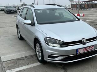 Volkswagen Golf 1.6 TDI (BlueMotion Technology) DSG Comfortline