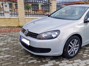 Volkswagen Golf VI