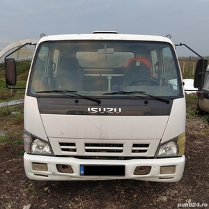 Isuzu NPR85