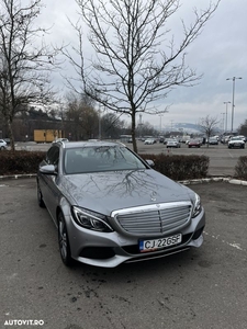 Mercedes-Benz C 220 (BlueTEC) d T 7G-TRONIC