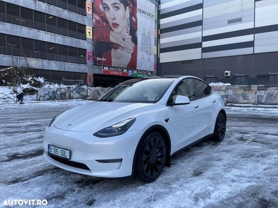 Tesla Model Y Performance Dual Motor AWD