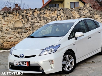 Toyota Prius Plug-in (Hybrid) Comfort