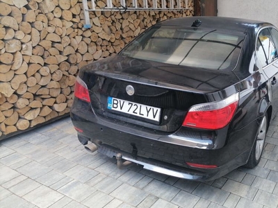 Vând BMW 520