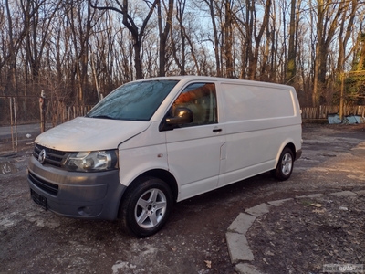 Vând vw t5 maxi clima