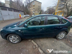 Ford Focus mk2 Ghia lovit putin