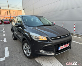 Ford kuga 4x4 “ An 2015 “ Automatá