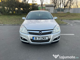 Opel astra h an 2009 benzina euro 4 proprietar