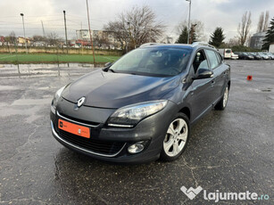 Renault megane An 2012 “ Bose “ Cap 1.5 dci