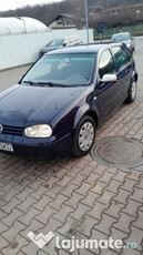 Vw golf 4 1.6i an 2004 impecabil