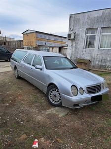 Autofunerara Mercedes pasul lung Caransebes