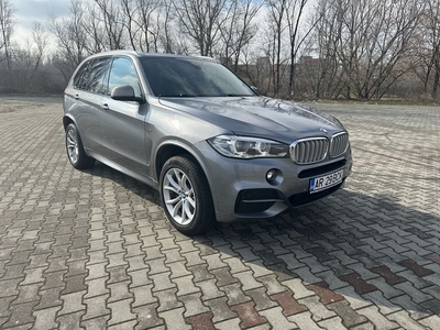 Bmw X5 M50D -381 cai putere Arad