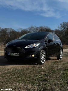 Ford Fiesta 1.0 EcoBoost S&S TITANIUM