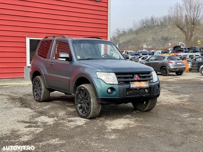 Mitsubishi Pajero LWB 3.2 DI-D GLS Aut, Piele +