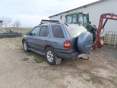 Opel Frontera 2.2L 116CP Corbu