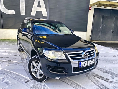 Vând Volkswagen Touareg 7L 3.0 TDI CASA V6 239 CP, din 2008 Brasov