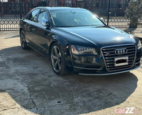 Audi s8 520cp v8