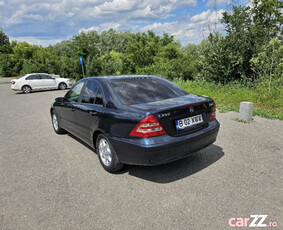 Mercedes-Benz C200 CDi (W203), 2004, 122cp, Diesel