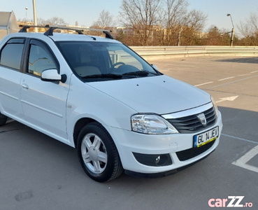 Dacia Logan prestige Motor 1,6-16 valve 105 Cp 53000 km