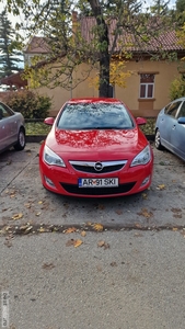 Opel Astra J 2011 1.7cdti 125hp