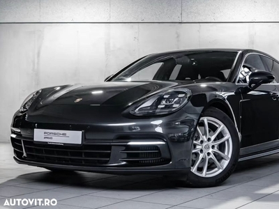 Porsche Panamera 4S