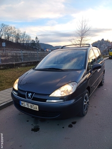 Vând Peugeot 807 2.2HDI 128cp