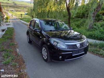 Dacia Sandero 1.2 16V Play!
