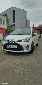 Toyota Yaris 1.5 VVT-i HSD Sol