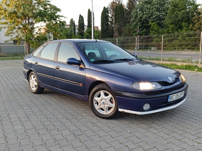 1000 euro Renault laguna