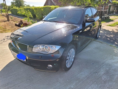 BMW Seria 1 120D 230 CP Bi-Xenon 2006 decembrie