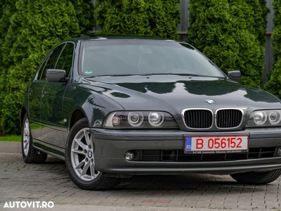 BMW Seria 5 525dA