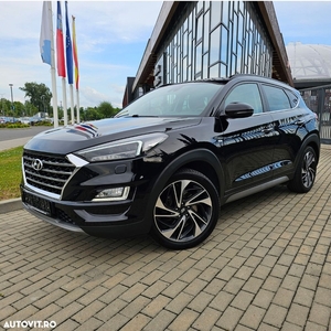 Hyundai Tucson 2.0 CRDI 4WD 8AT Luxury