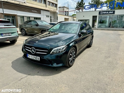 Mercedes-Benz C 180 d T 9G-TRONIC