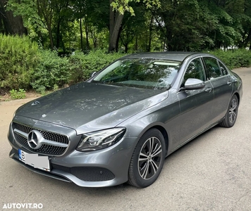 Mercedes-Benz E 200 d T 9G-TRONIC Avantgarde